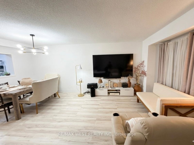 Image of home for listing MLS® W13420016
