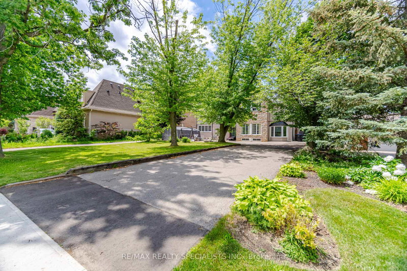 Image of home for listing MLS® W13443270