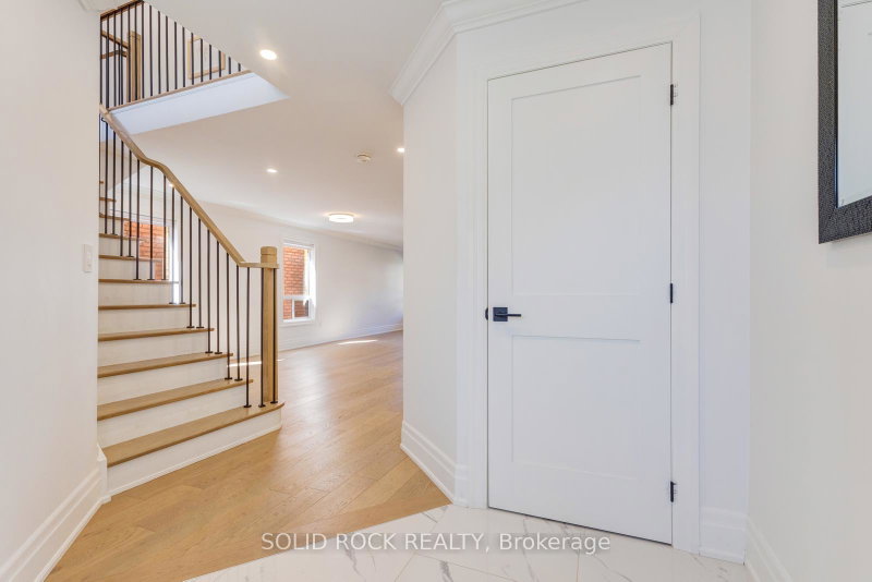 Image of home for listing MLS® W13452316