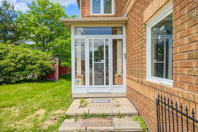 Image of home for listing MLS® W13474334