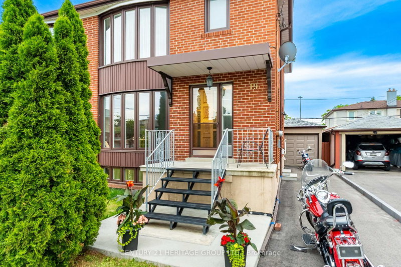 Image of home for listing MLS® W13479286