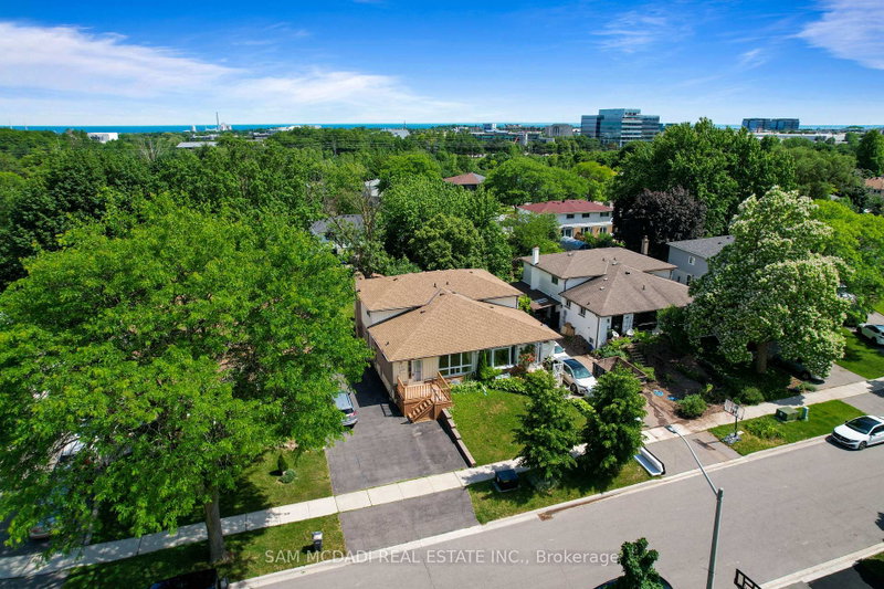 Image of home for listing MLS® W13485640