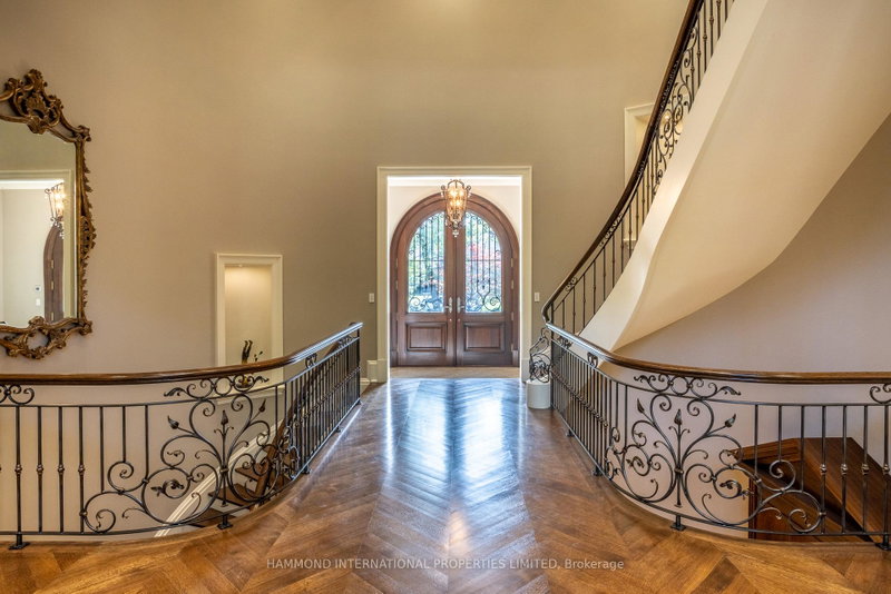 Image of home for listing MLS® W13487728