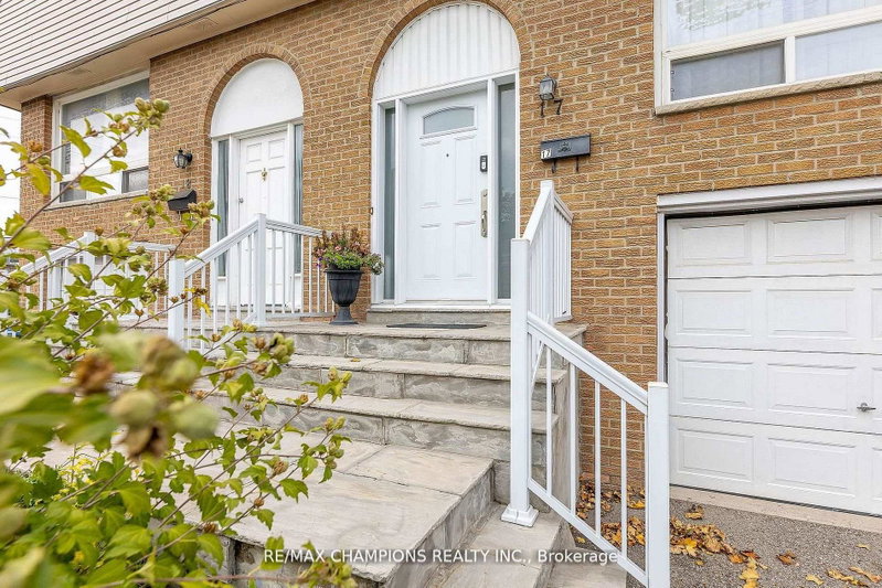 Image of home for listing MLS® W13502268