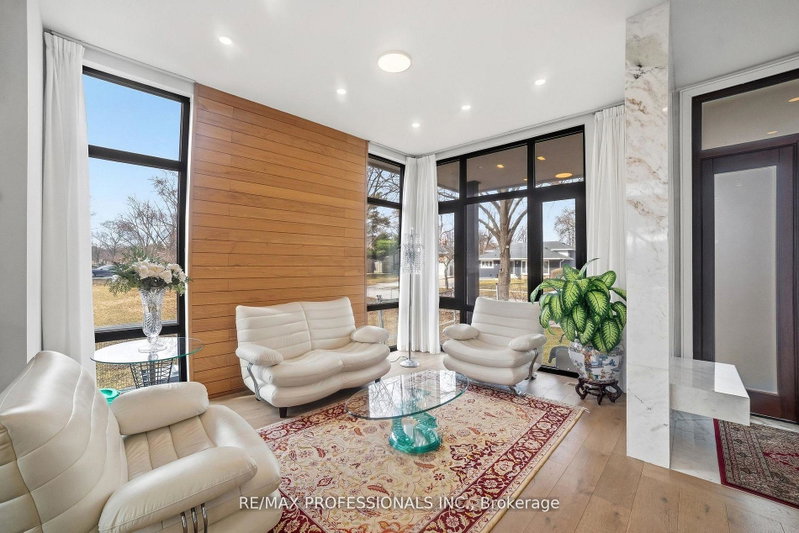 Image of home for listing MLS® W13551806