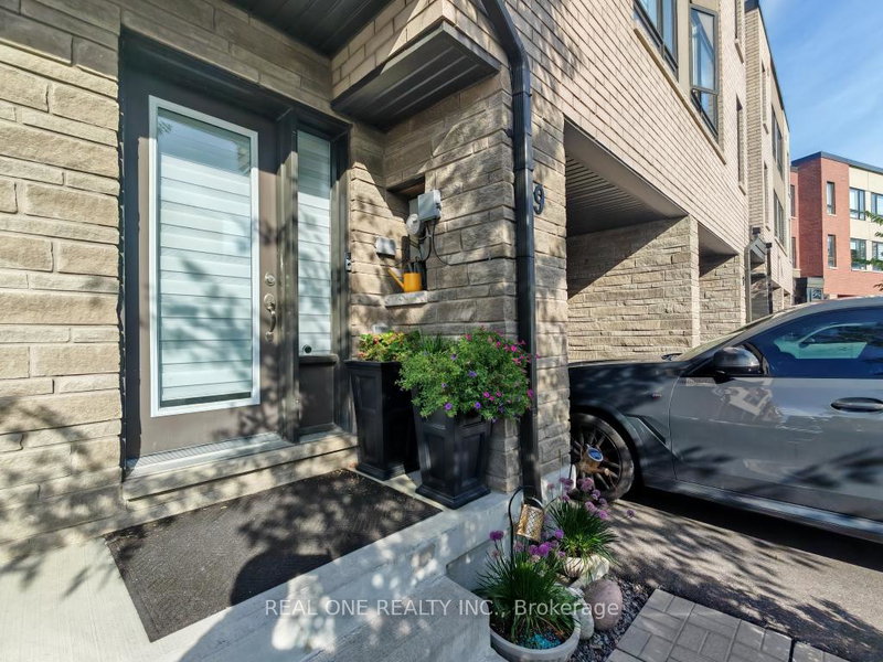 Image of home for listing MLS® W13555012