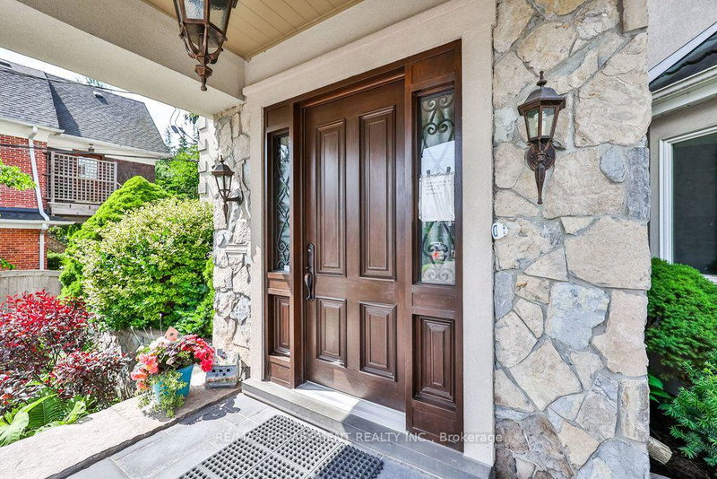Image of home for listing MLS® W13659576
