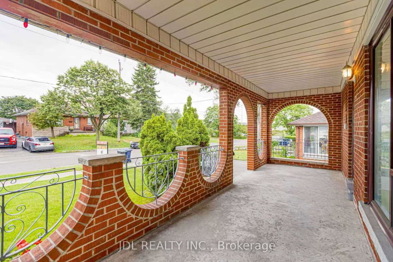 Image of home for listing MLS® W13674436
