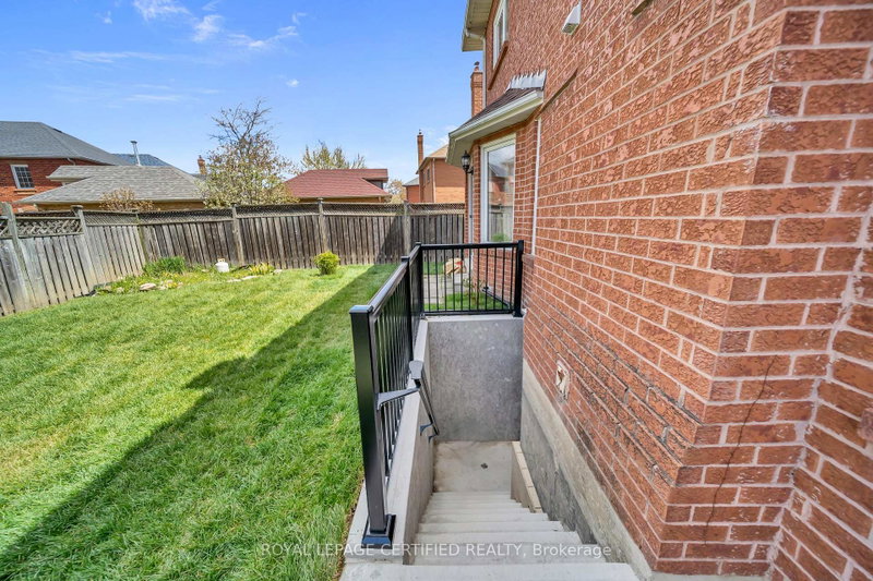 Image of home for listing MLS® W13675800