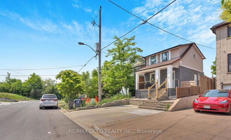 Image of home for listing MLS® W13677418