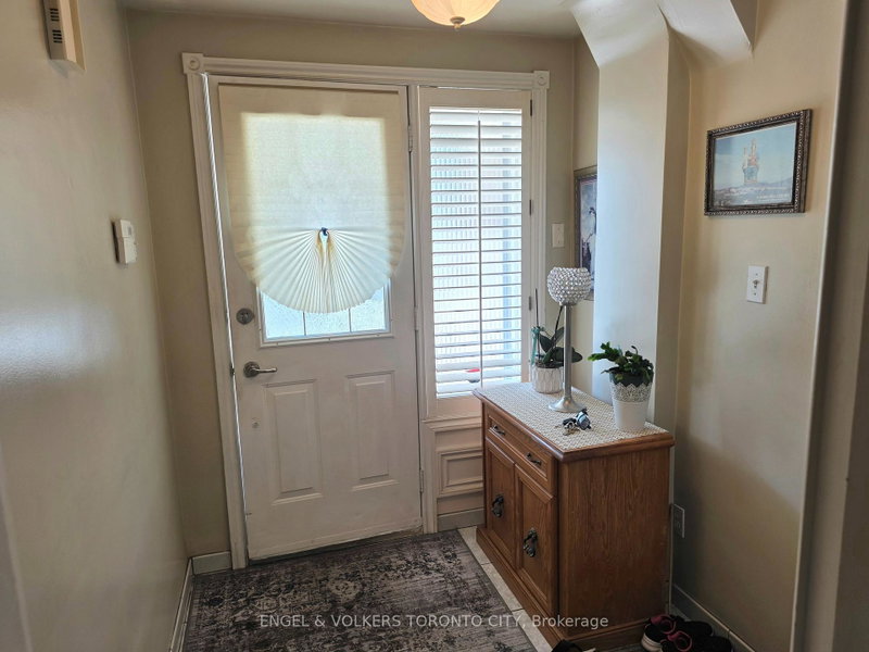 Image of home for listing MLS® W13692050