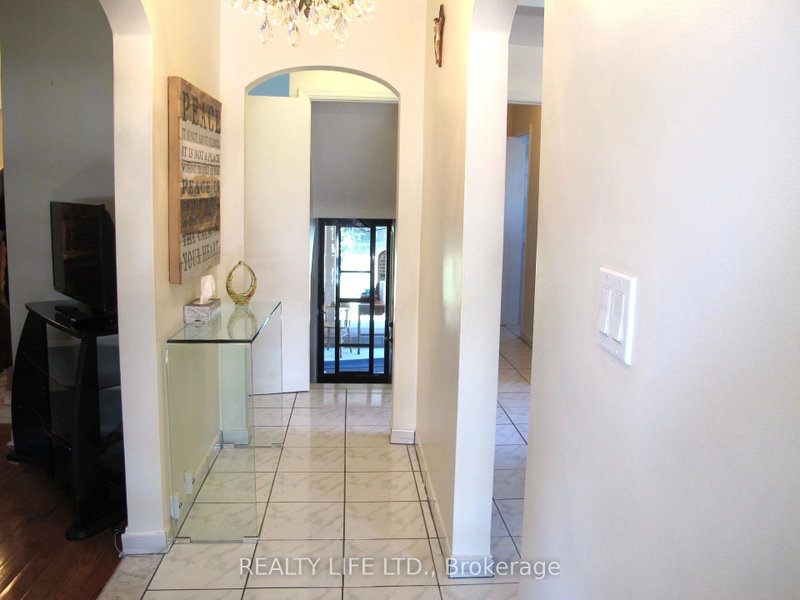 Image of home for listing MLS® W13707564