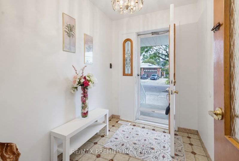 Image of home for listing MLS® W13709936