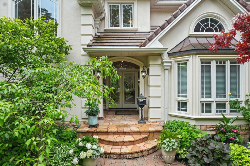 Image of home for listing MLS® W13716314