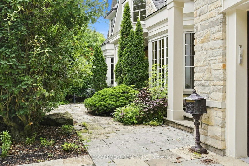 Image of home for listing MLS® W13718640