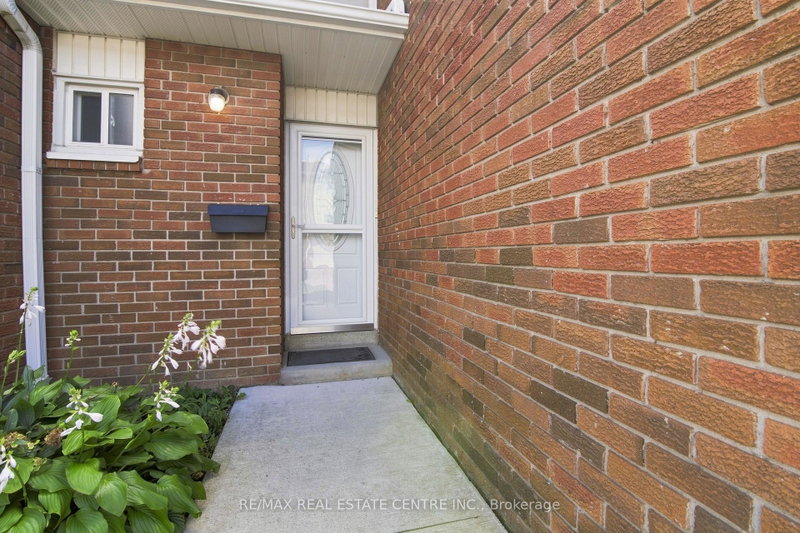 Image of home for listing MLS® W13724544
