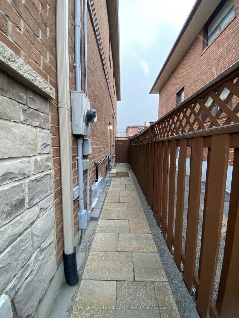 Image of home for listing MLS® W13747852