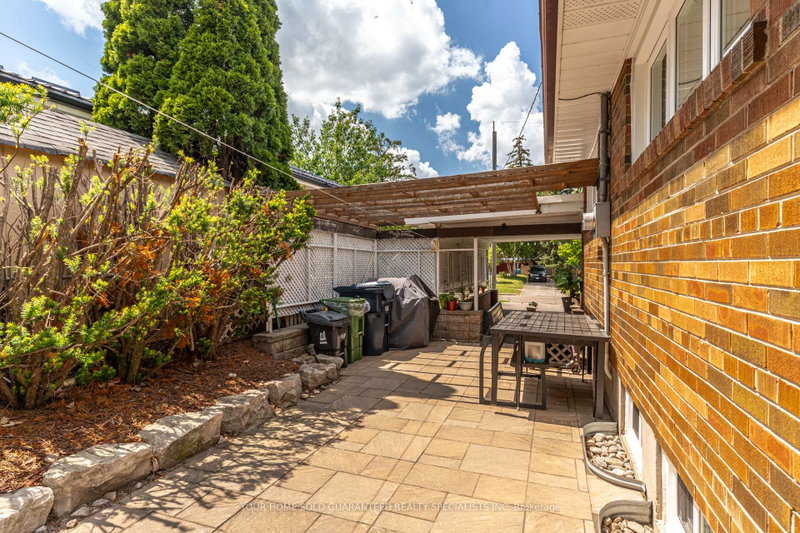 Image of home for listing MLS® W13750552