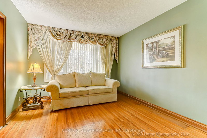 Image of home for listing MLS® W13752148