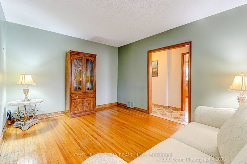 Image of home for listing MLS® W13752148
