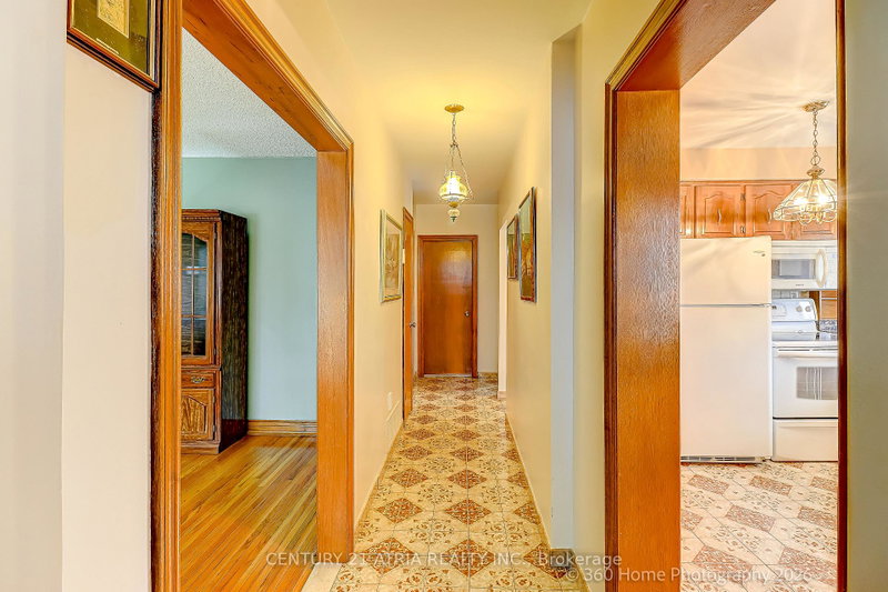 Image of home for listing MLS® W13752148