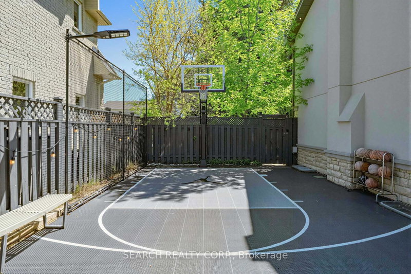 Image of home for listing MLS® W13757506
