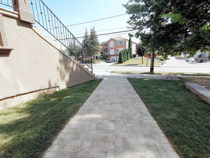 Image of home for listing MLS® W13758320