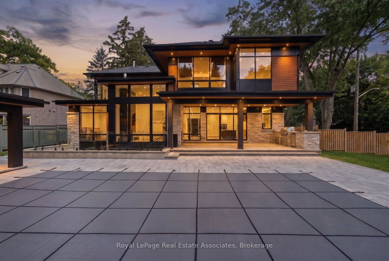 Image of home for listing MLS® W13768018