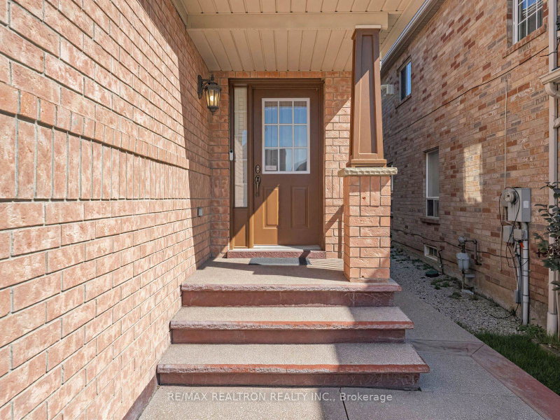 Image of home for listing MLS® W13772782
