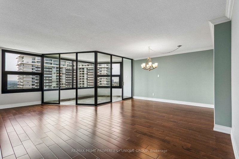 Image of home for listing MLS® W13777240