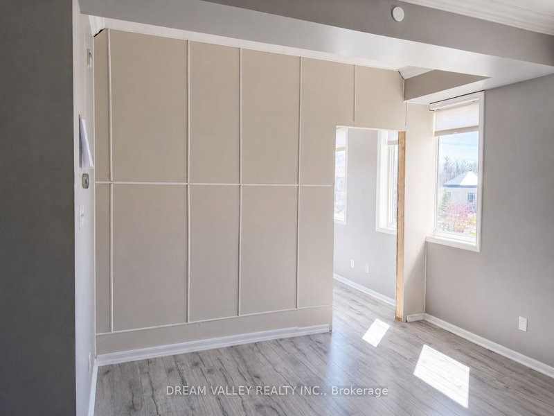 Image of home for listing MLS® W13780516