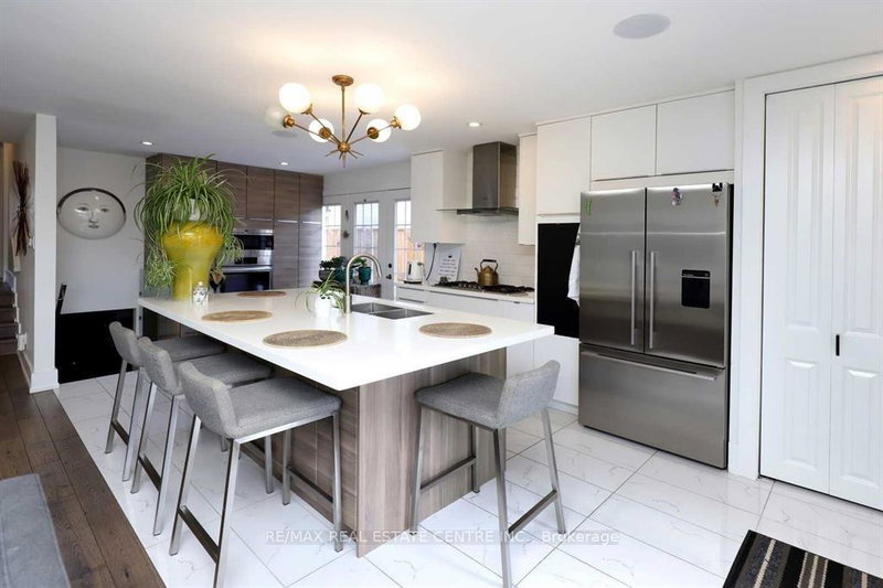 Image of home for listing MLS® W13788998