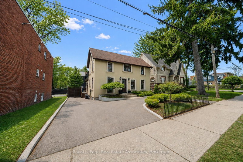Image of home for listing MLS® W13789844