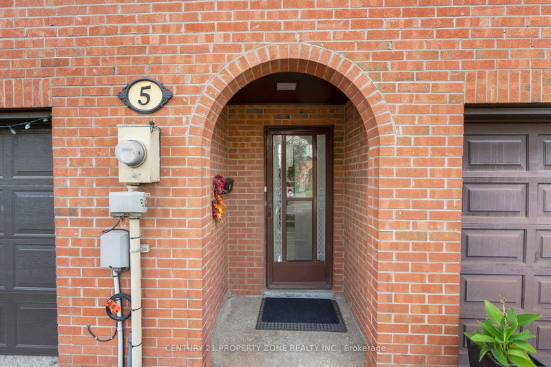 Image of home for listing MLS® W13800390