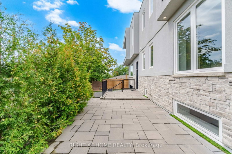 Image of home for listing MLS® W13800956