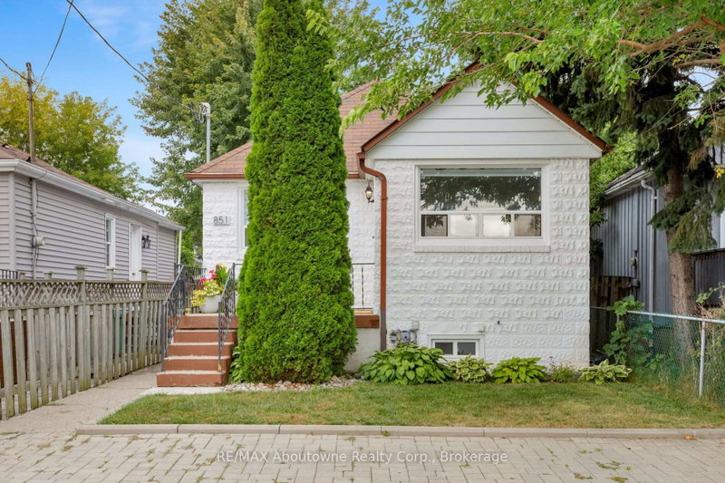 Image of home for listing MLS® W13801900