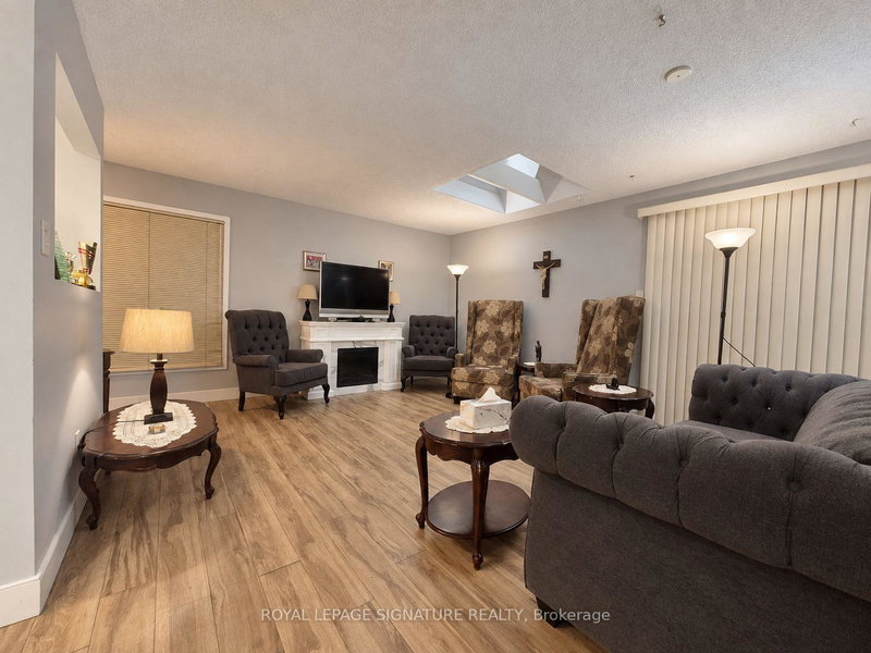 Image of home for listing MLS® W13804098