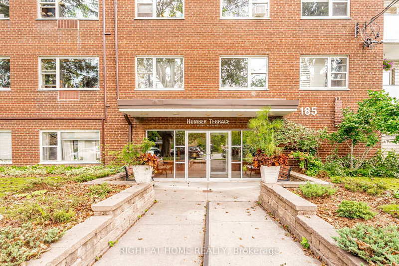 Image of home for listing MLS® W13805312