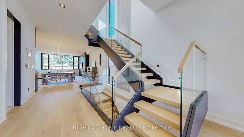 Image of home for listing MLS® W13807714