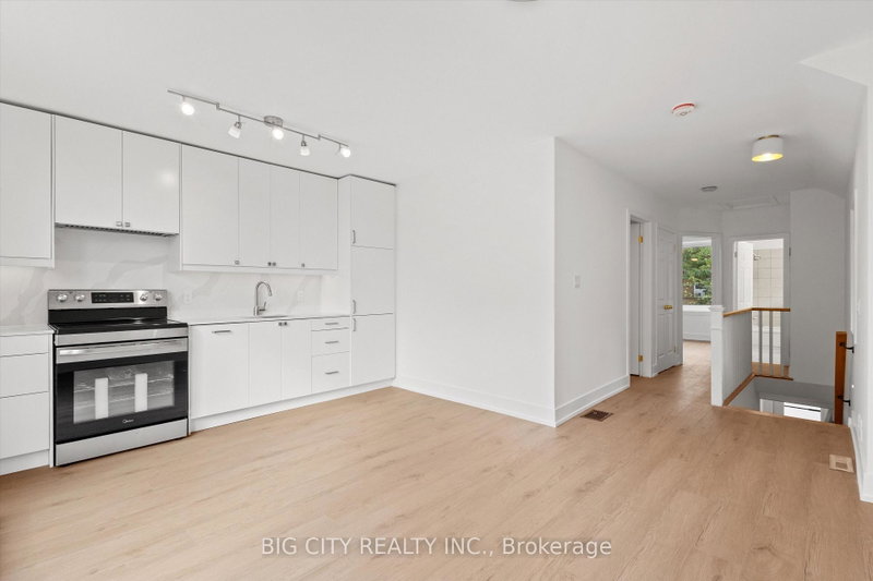 Image of home for listing MLS® W13814742