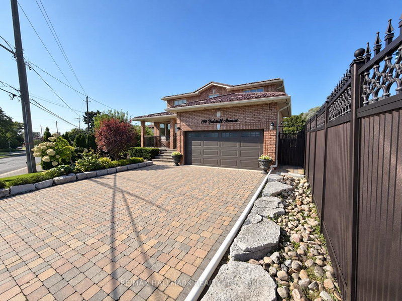 Image of home for listing MLS® W13817768