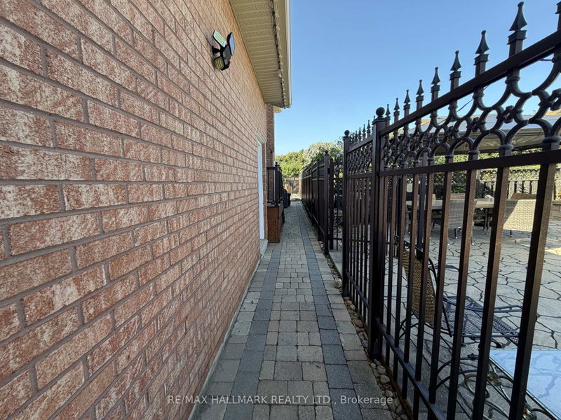 Image of home for listing MLS® W13817768