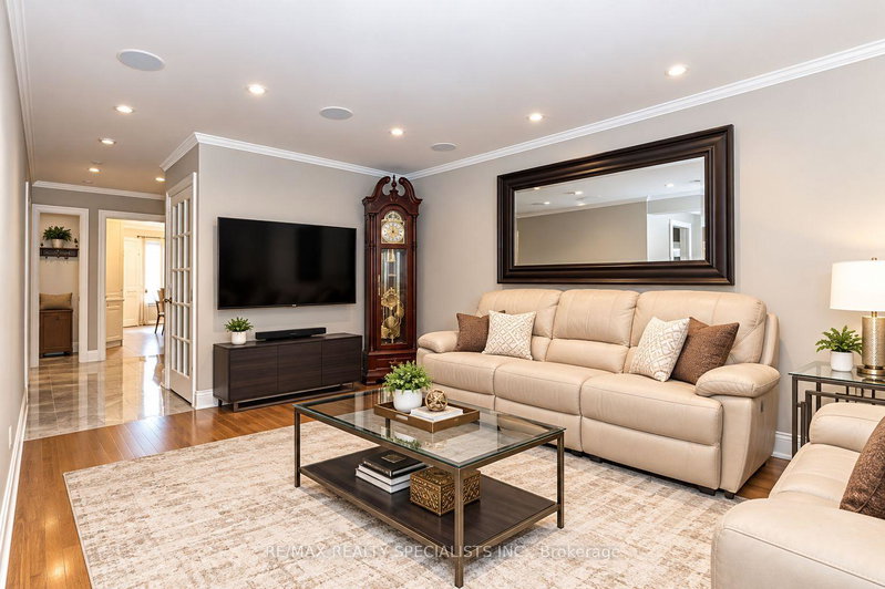 Image of home for listing MLS® W13819344