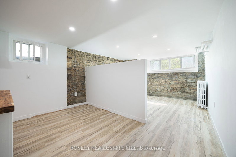 Image of home for listing MLS® W13820672