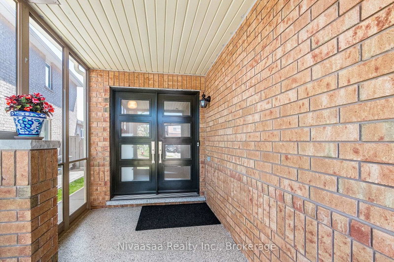 Image of home for listing MLS® W13821698