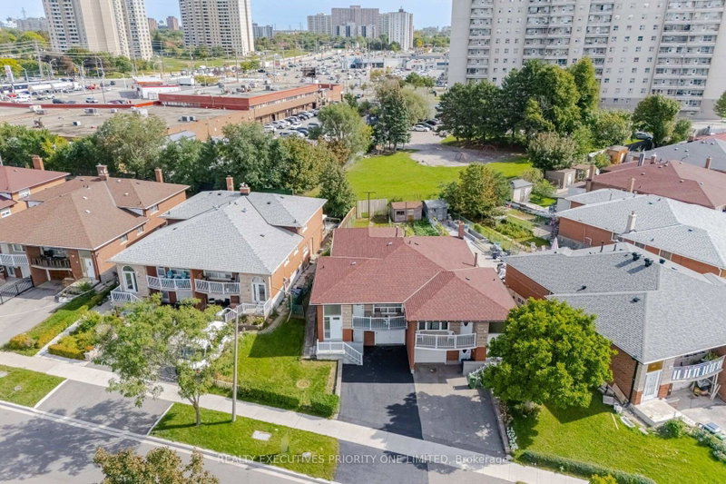Image of home for listing MLS® W13822130