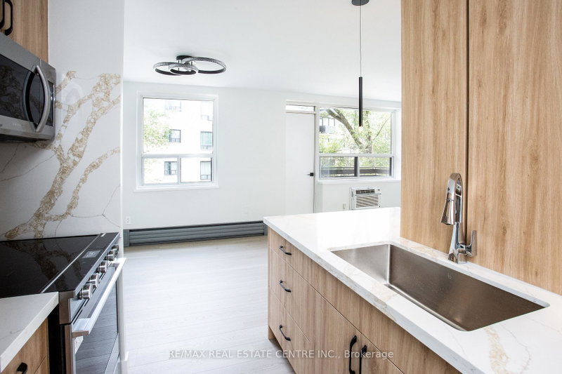 Image of home for listing MLS® W13823392