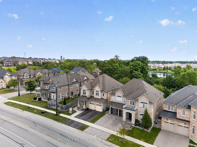 Image of home for listing MLS® W13825322
