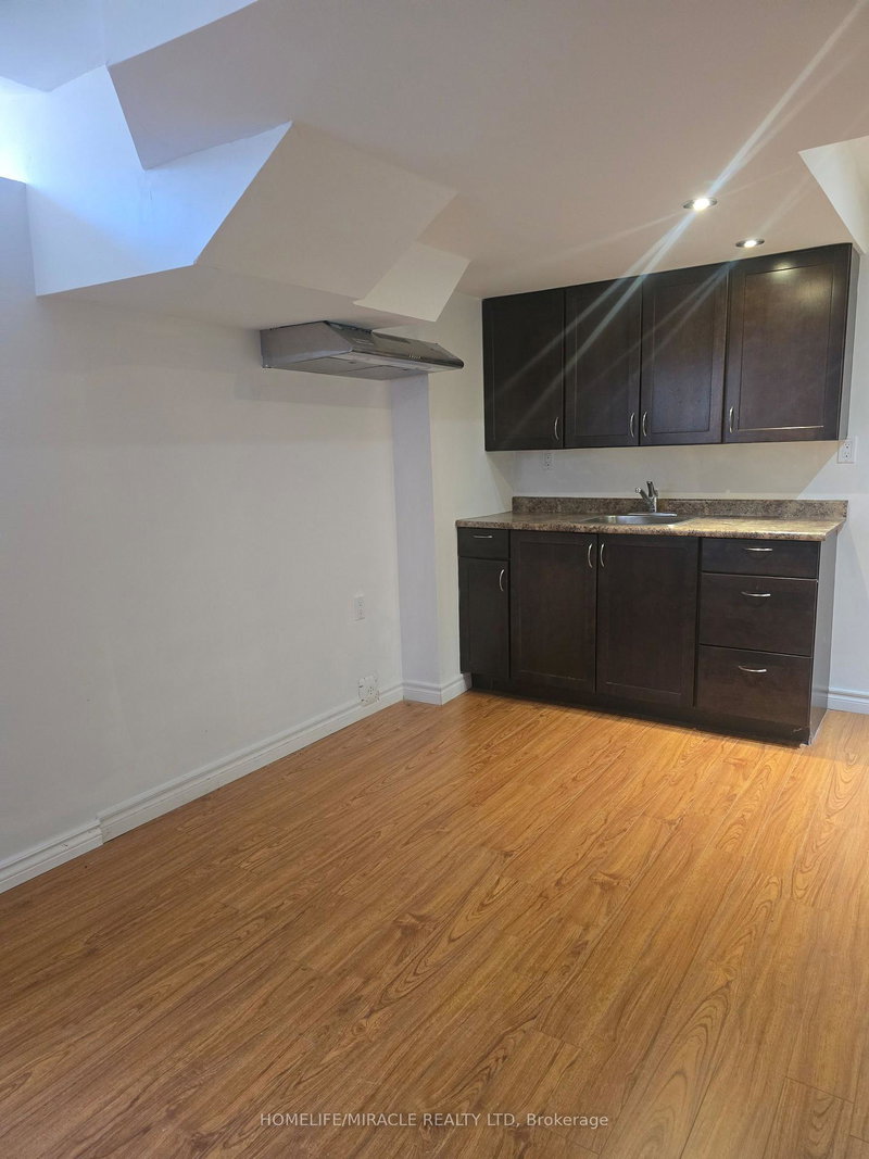 Image of home for listing MLS® W13826714