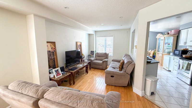 Image of home for listing MLS® W13827464